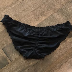 Victoria’s Secret ruched bottom black medium